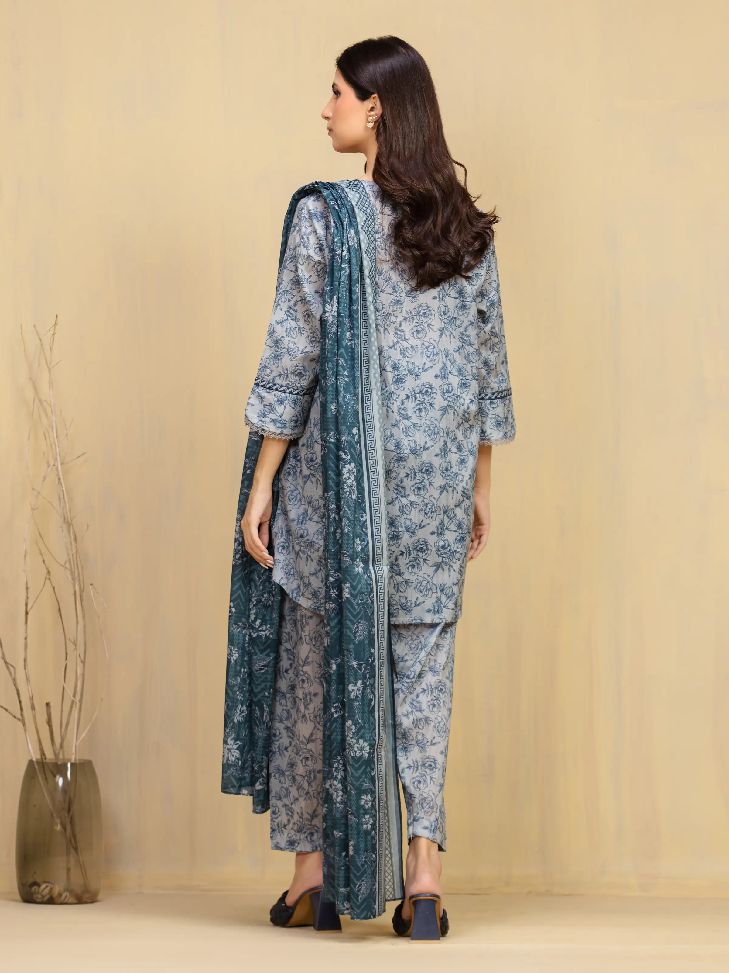 Printed Khaddar Shirt - EWU5A3-36130S - Image 5