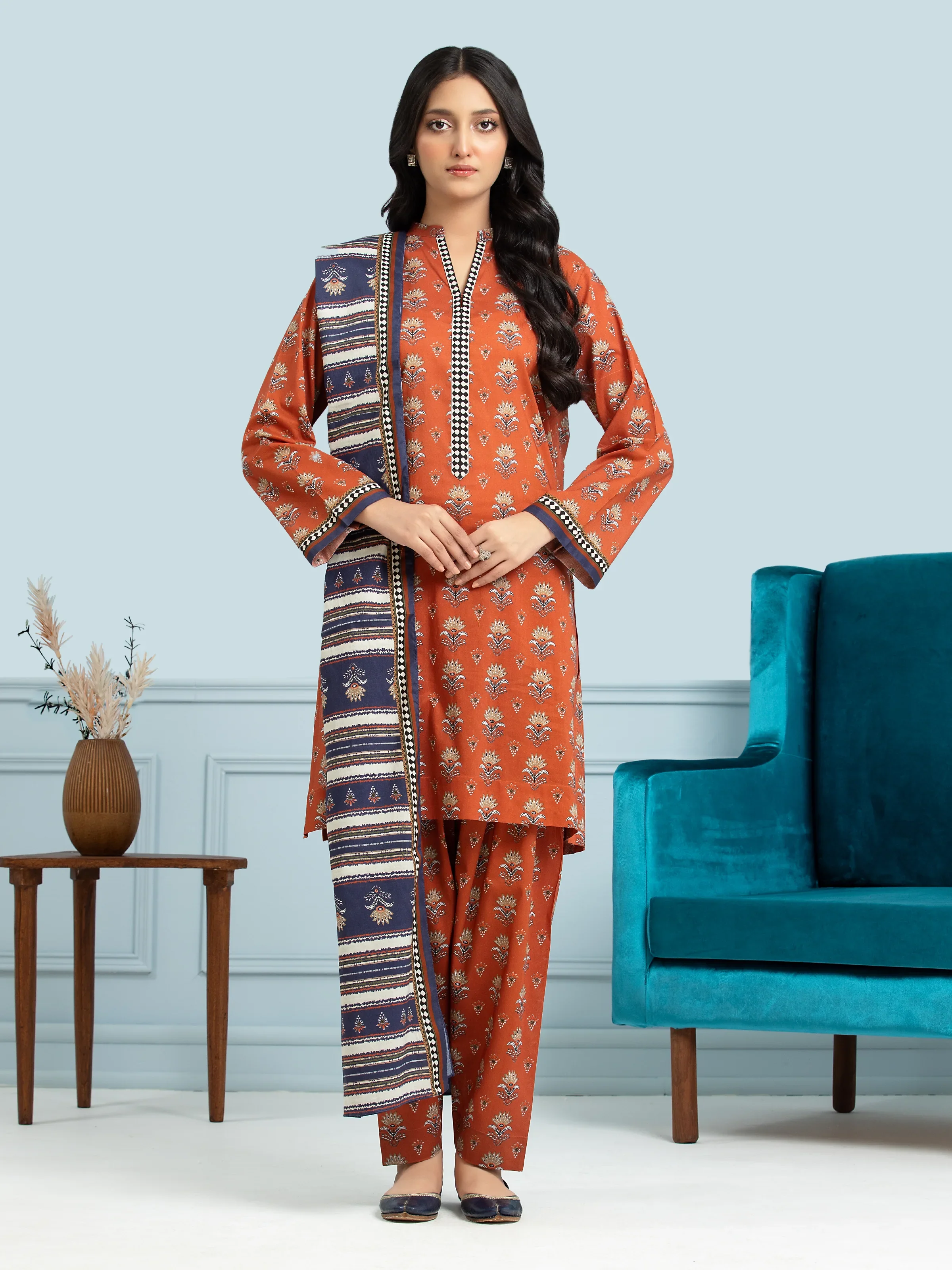 Printed Khaddar Suit - EWU24A3-29717-3P