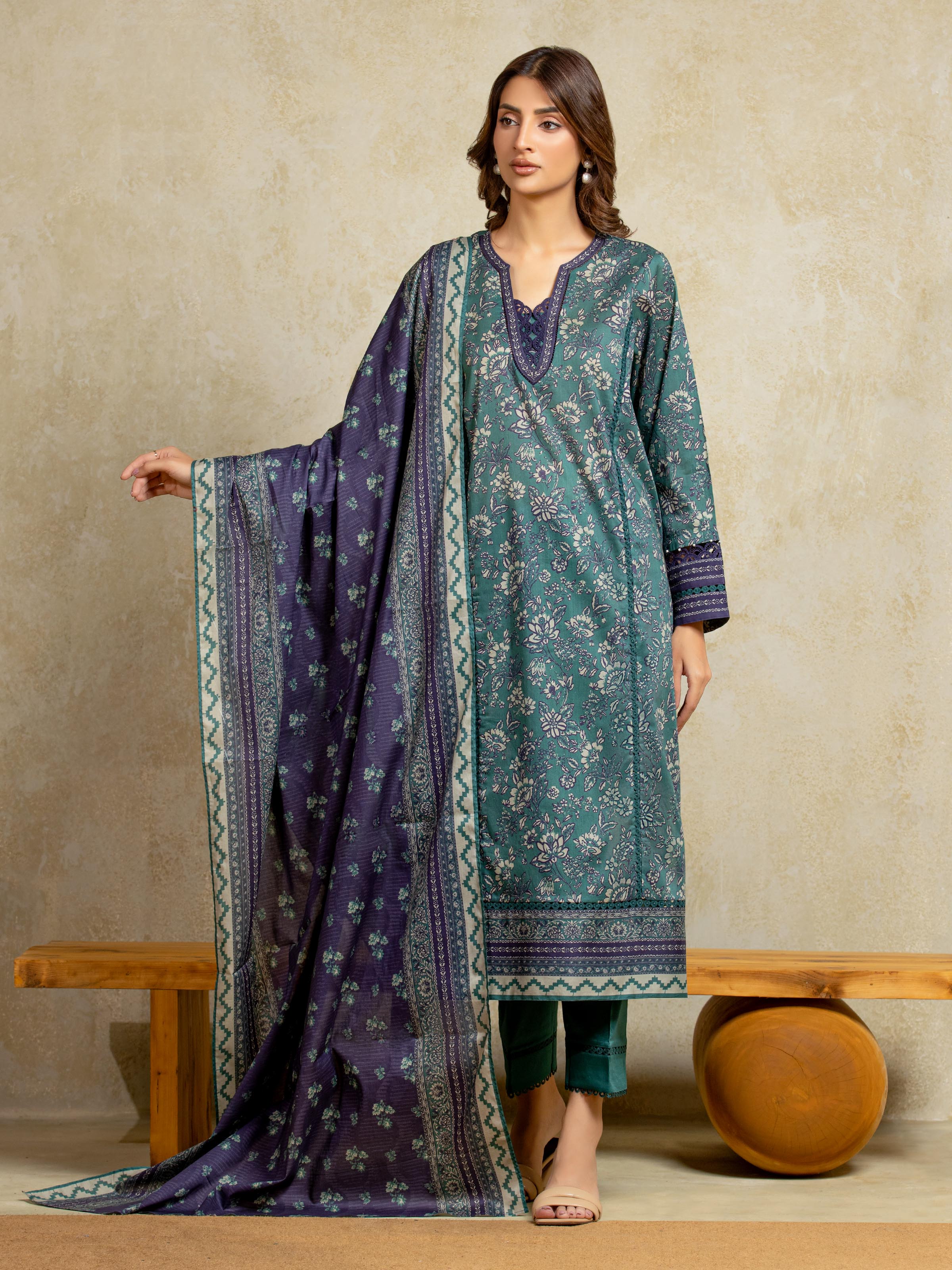 Printed Khaddar Shirt Trouser - EWU5A3-35996ST