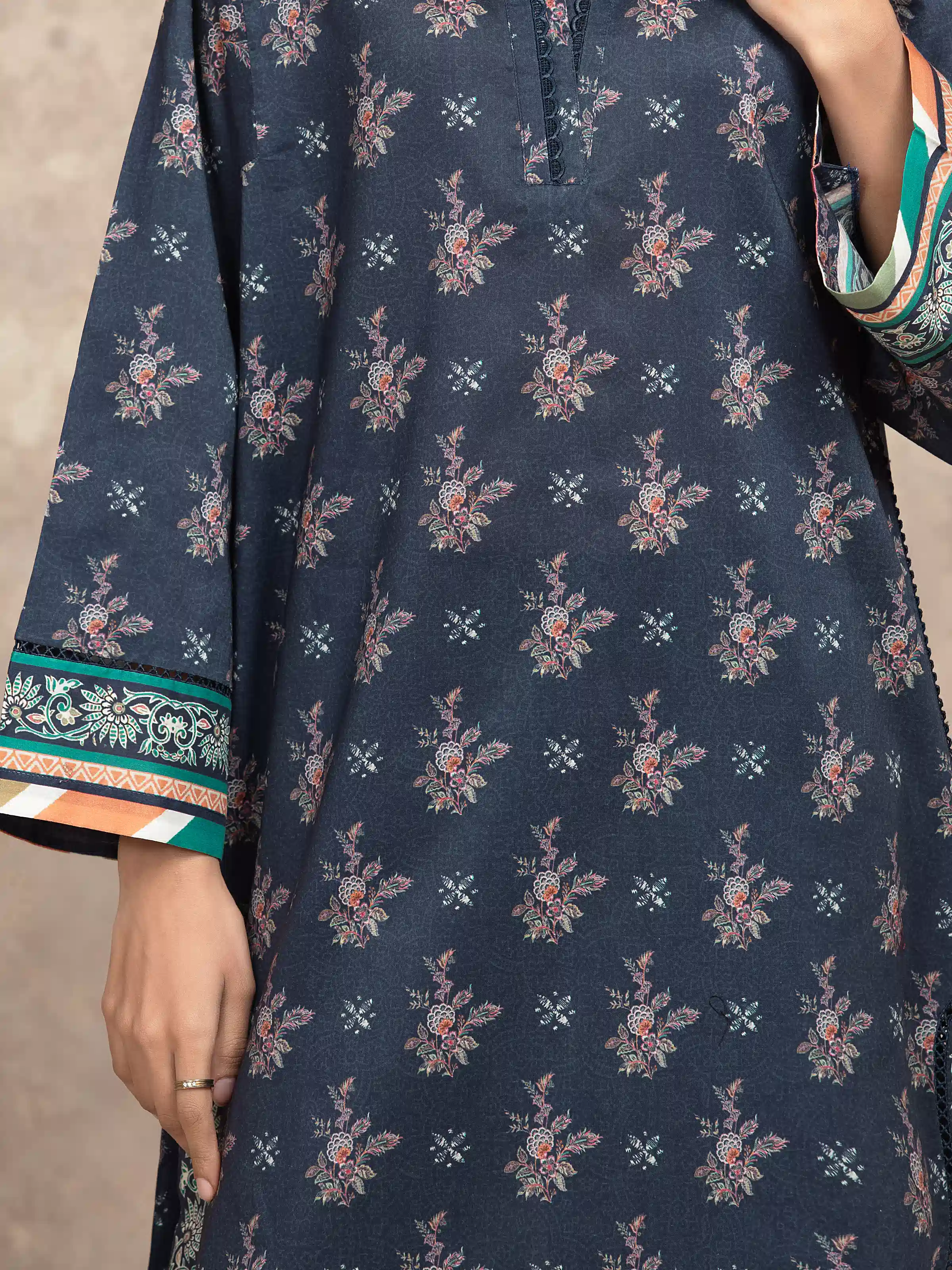 Printed Khaddar Shirt Trouser - EWU5A3-36026ST - Image 3