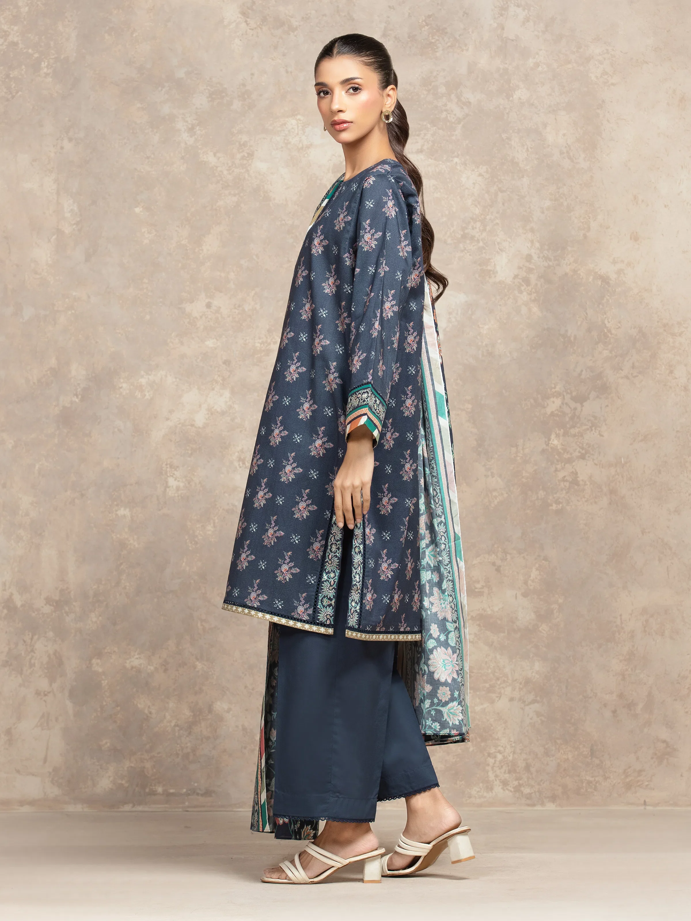 Printed Khaddar Shirt Trouser - EWU5A3-36026ST - Image 5