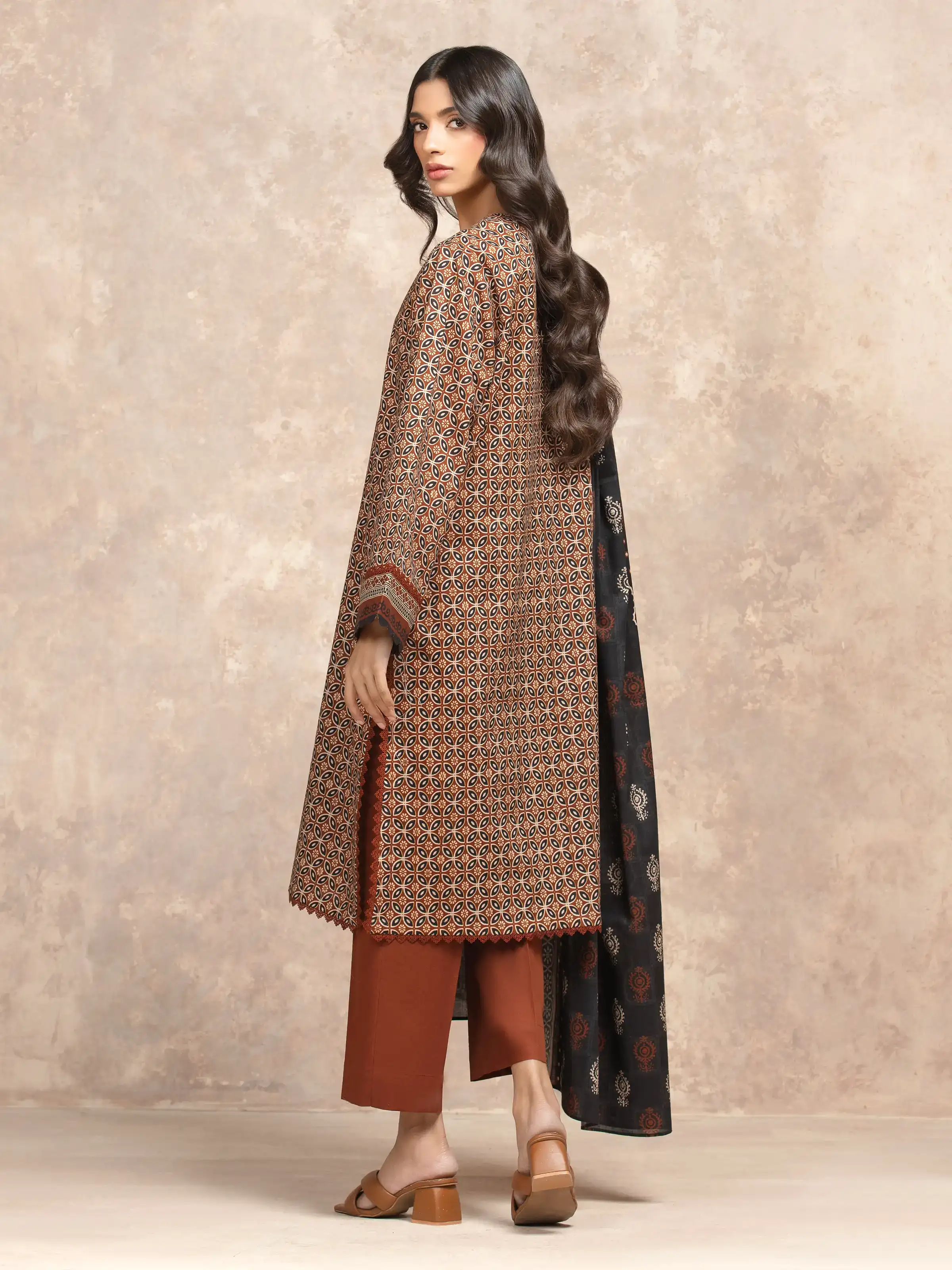 Printed Khaddar Shirt Trouser - EWU5A3-36029ST - Image 5