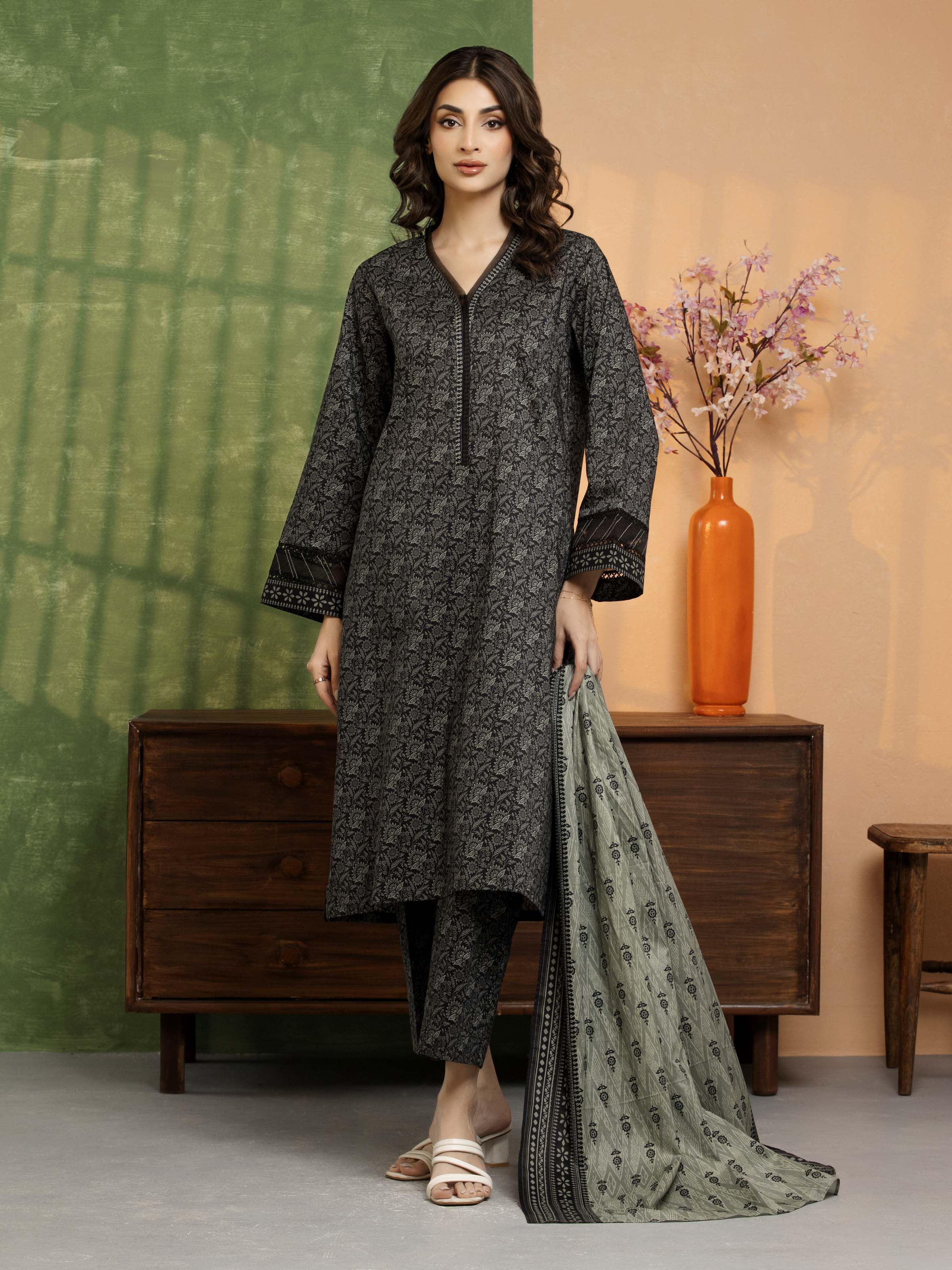 Printed Khaddar Shirt Trouser - EWU5A3-36112ST