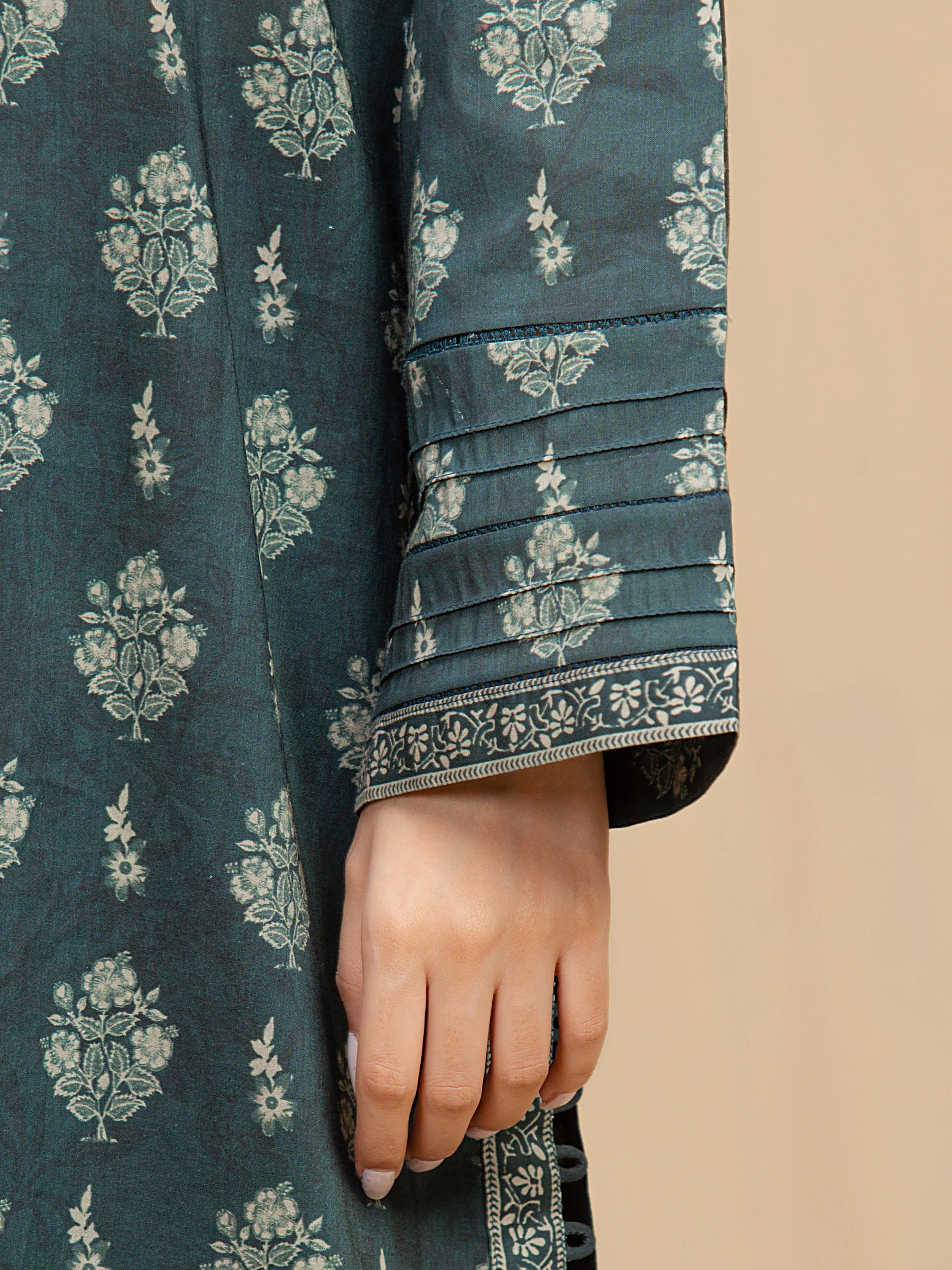 Printed Khaddar Shirt Trouser - EWU5A3-36120ST - Image 4