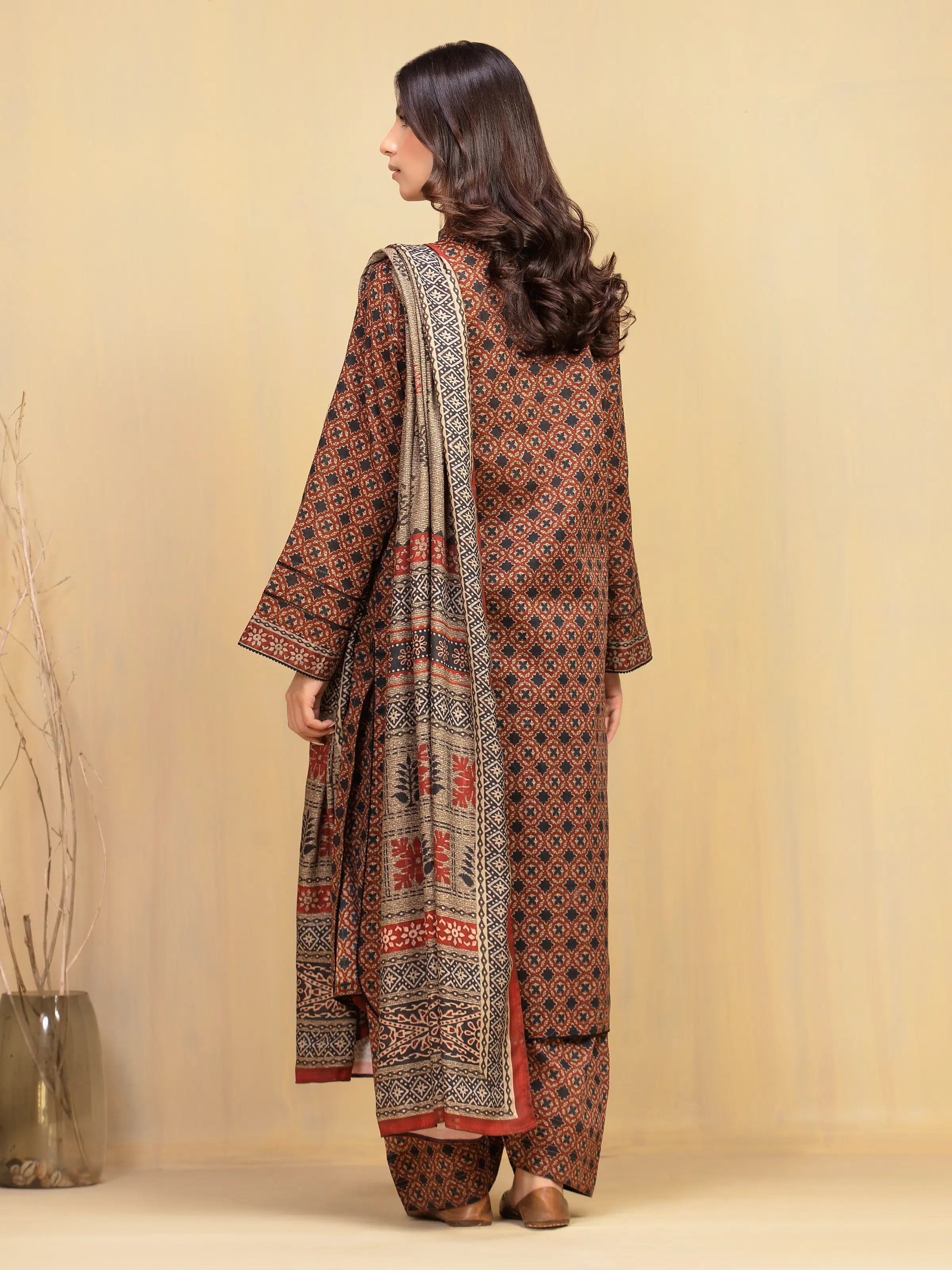 Printed Khaddar Shirt - EWU5M3-002S - Image 6