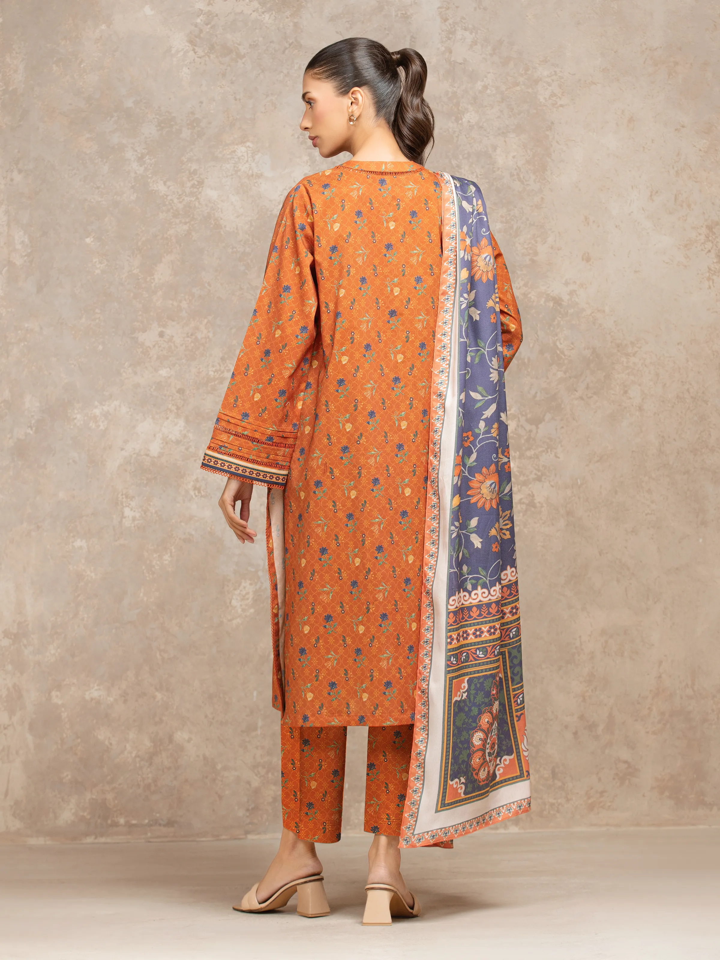 Printed Khaddar Shirt Dupatta - EWU5M3-004SD - Image 5
