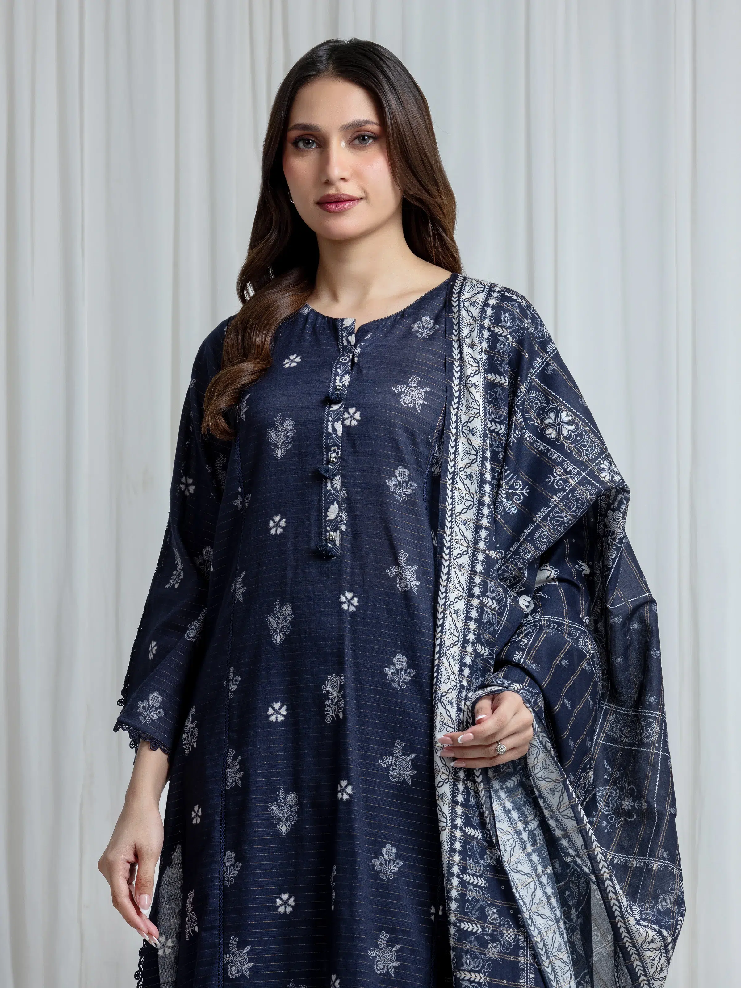 Printed Zari Lawn Suit - EWU6M6-100-3P - Image 2
