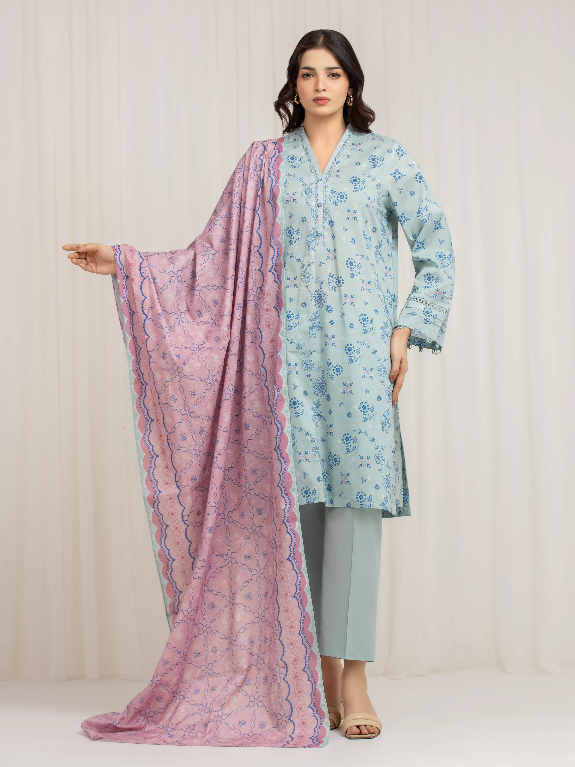 Unstitched Printed Lawn Suit - EWU6A1-36574-3P