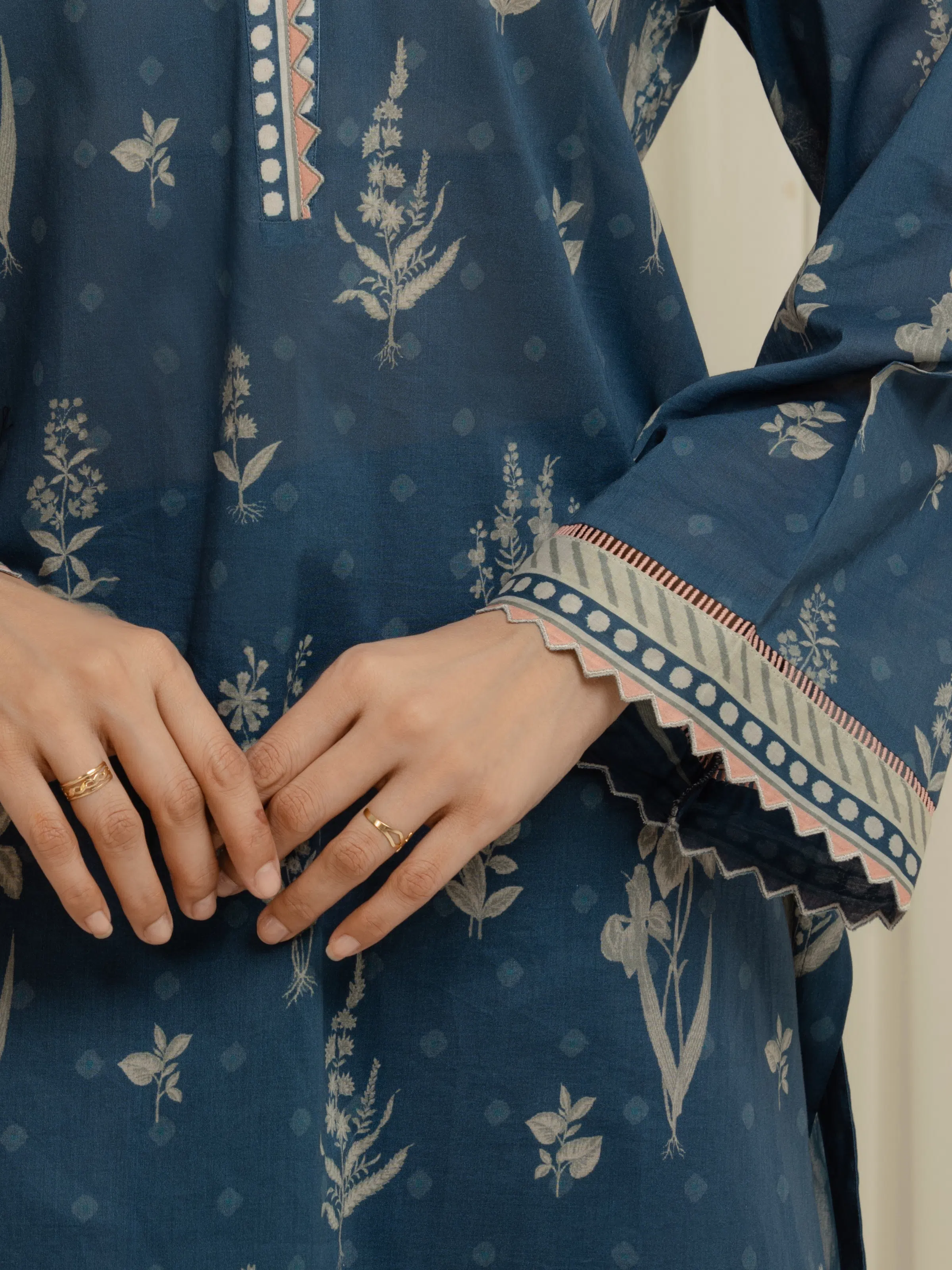 Printed Lawn Suit - EWU6A1-36682-3P - Image 4