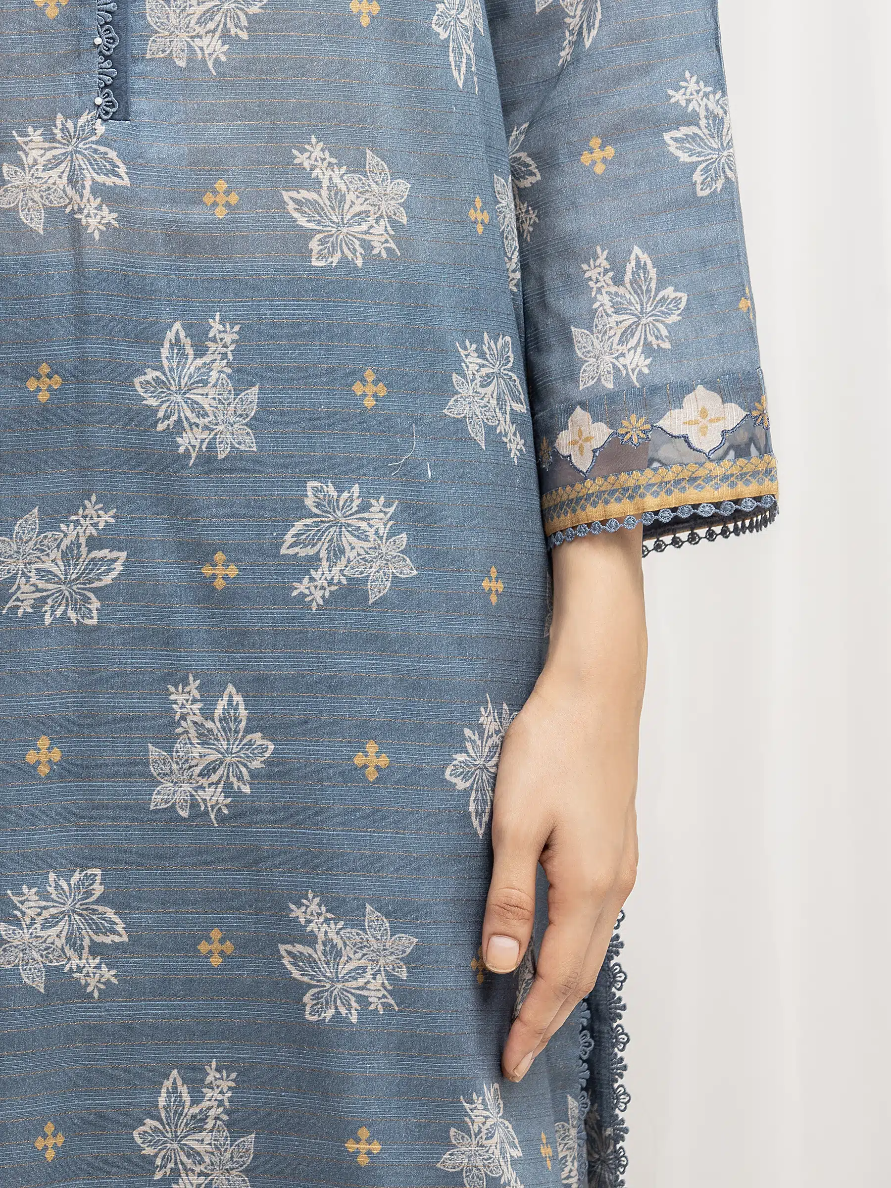 Printed Zari Lawn Suit - EWU6M6-024-3P - Image 4
