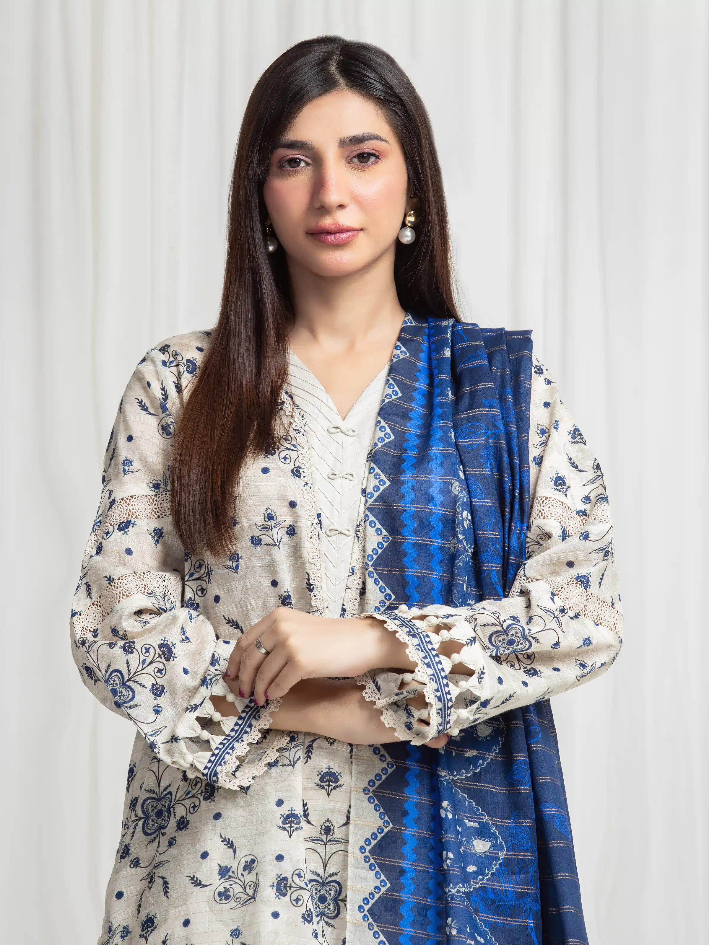 Printed Zari Lawn Suit - EWU6M6-069-3P - Image 2