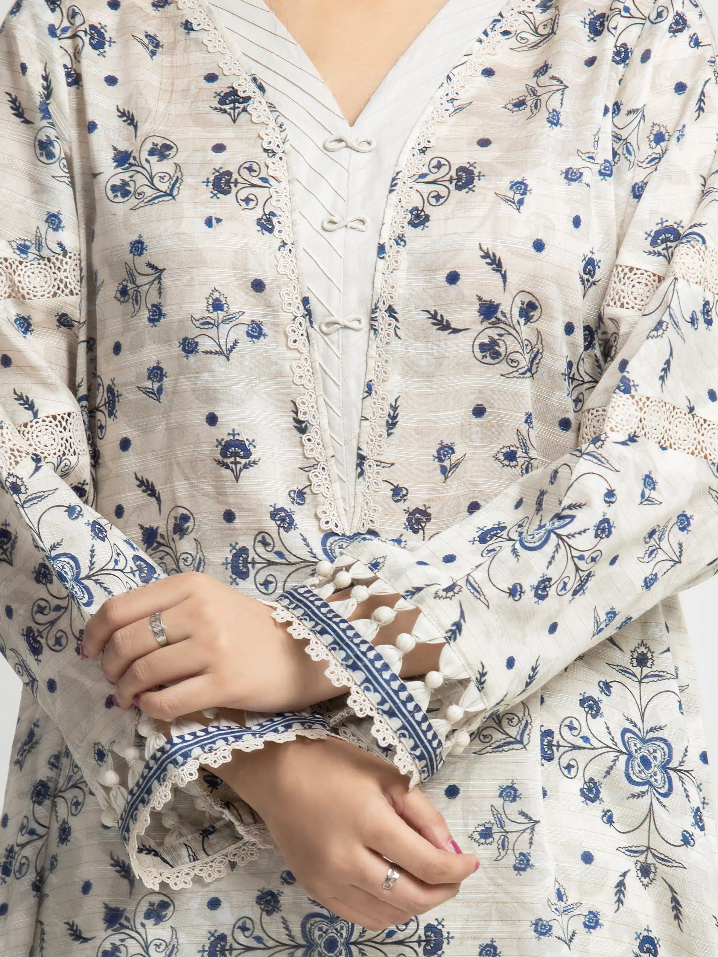 Printed Zari Lawn Suit - EWU6M6-069-3P - Image 3