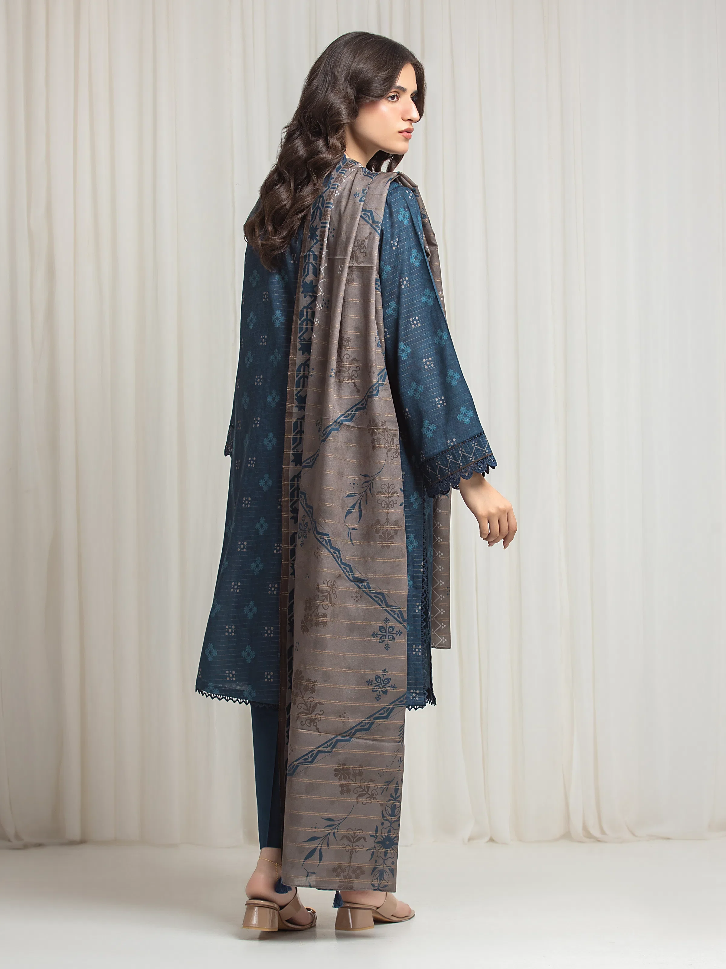 Printed Zari Lawn Suit - EWU6M6-090-3P - Image 4