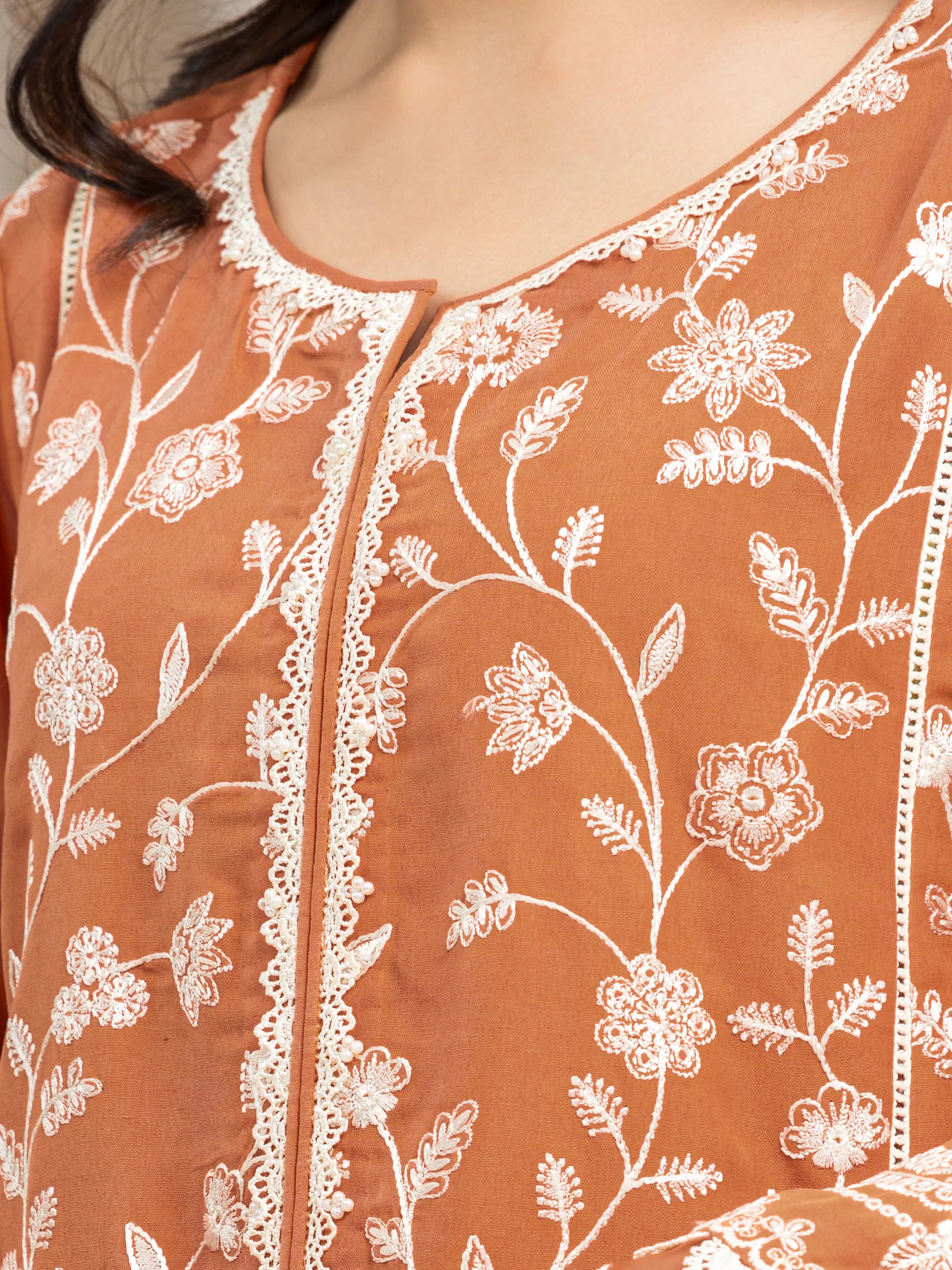 Embroidered Cambric Suit - EWU24V2-30142-3P - Image 3