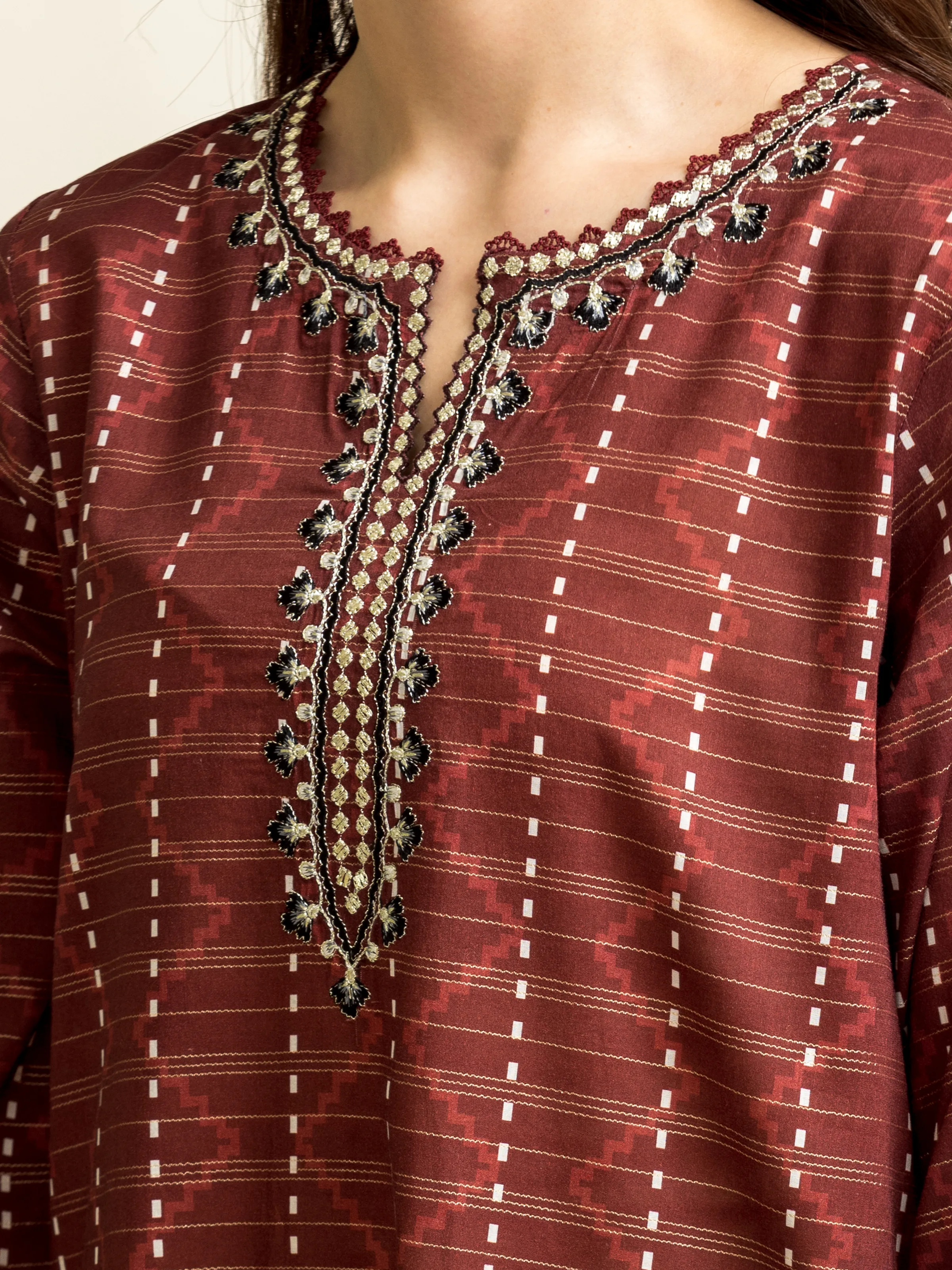 Embroidered Lawn Suit - EWU5V1-31204-3P - Image 2