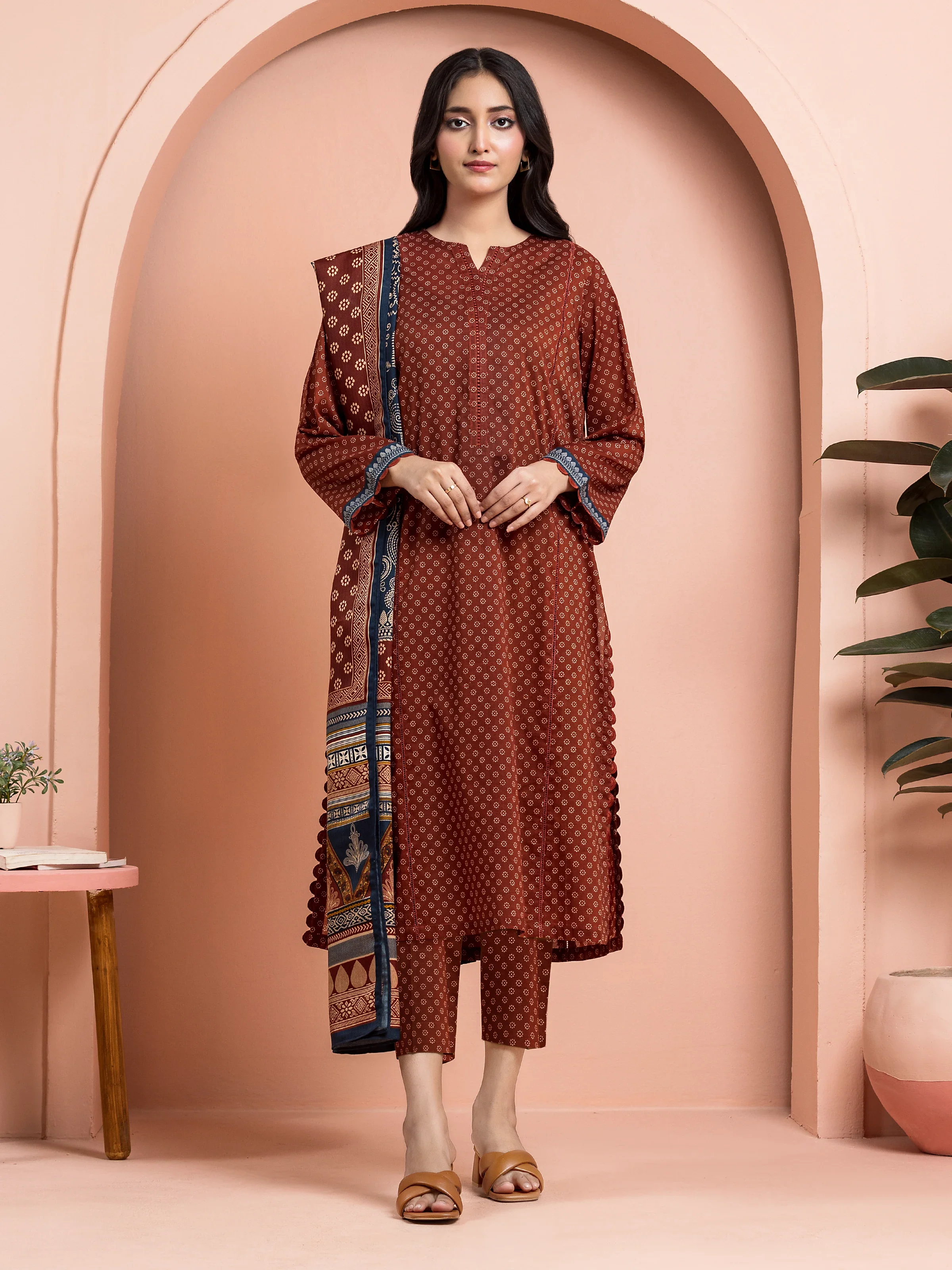 Printed Khaddar Suit - EWU24M3-091