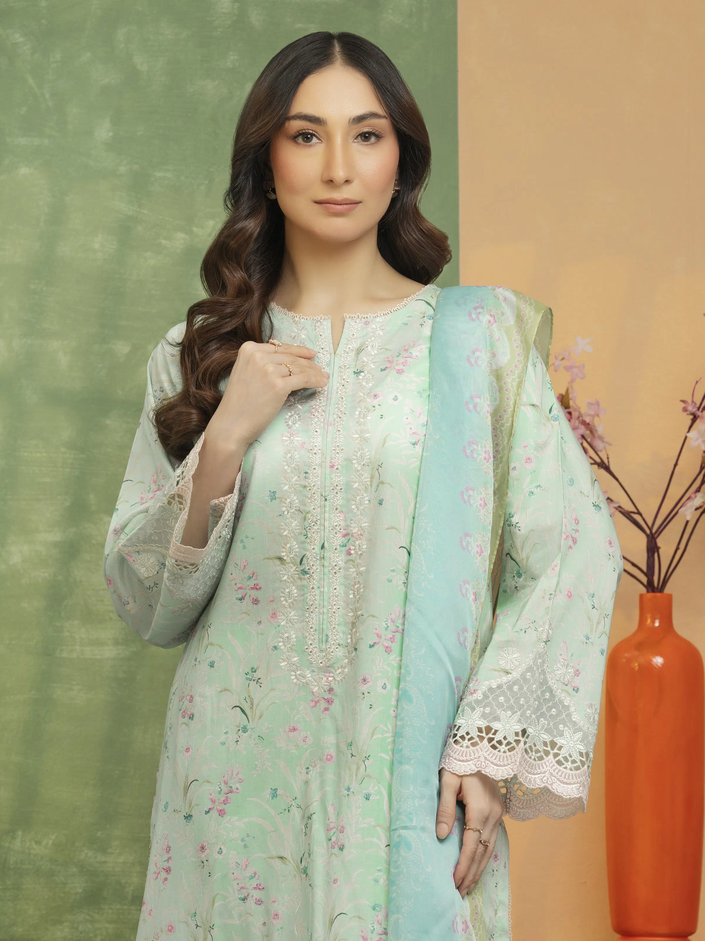 Embroidered Lawn Suit - EWU5V1-31442-3P - Image 2