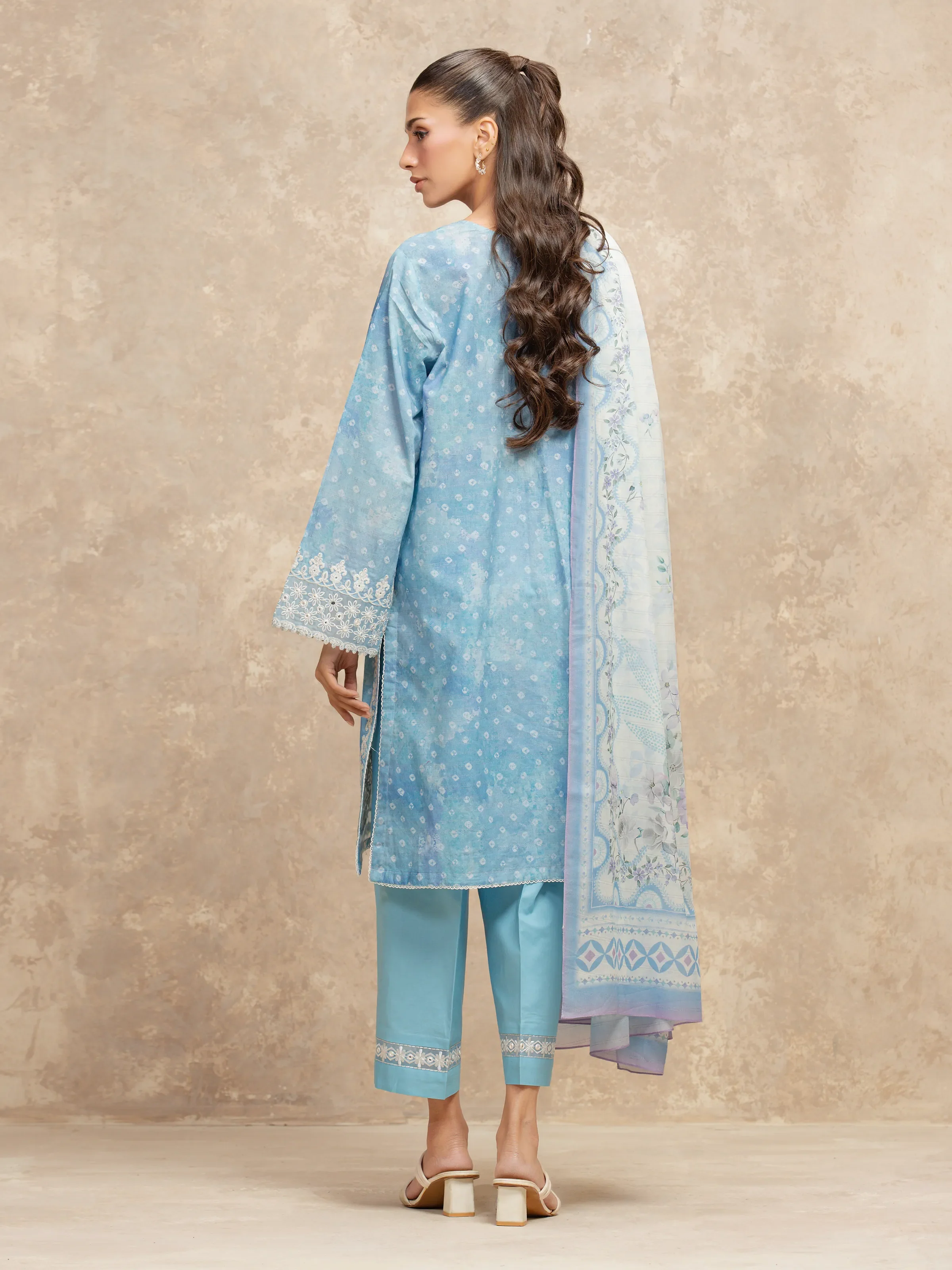 Embroidered Lawn Suit - EWU5V1-31876-3P - Image 6