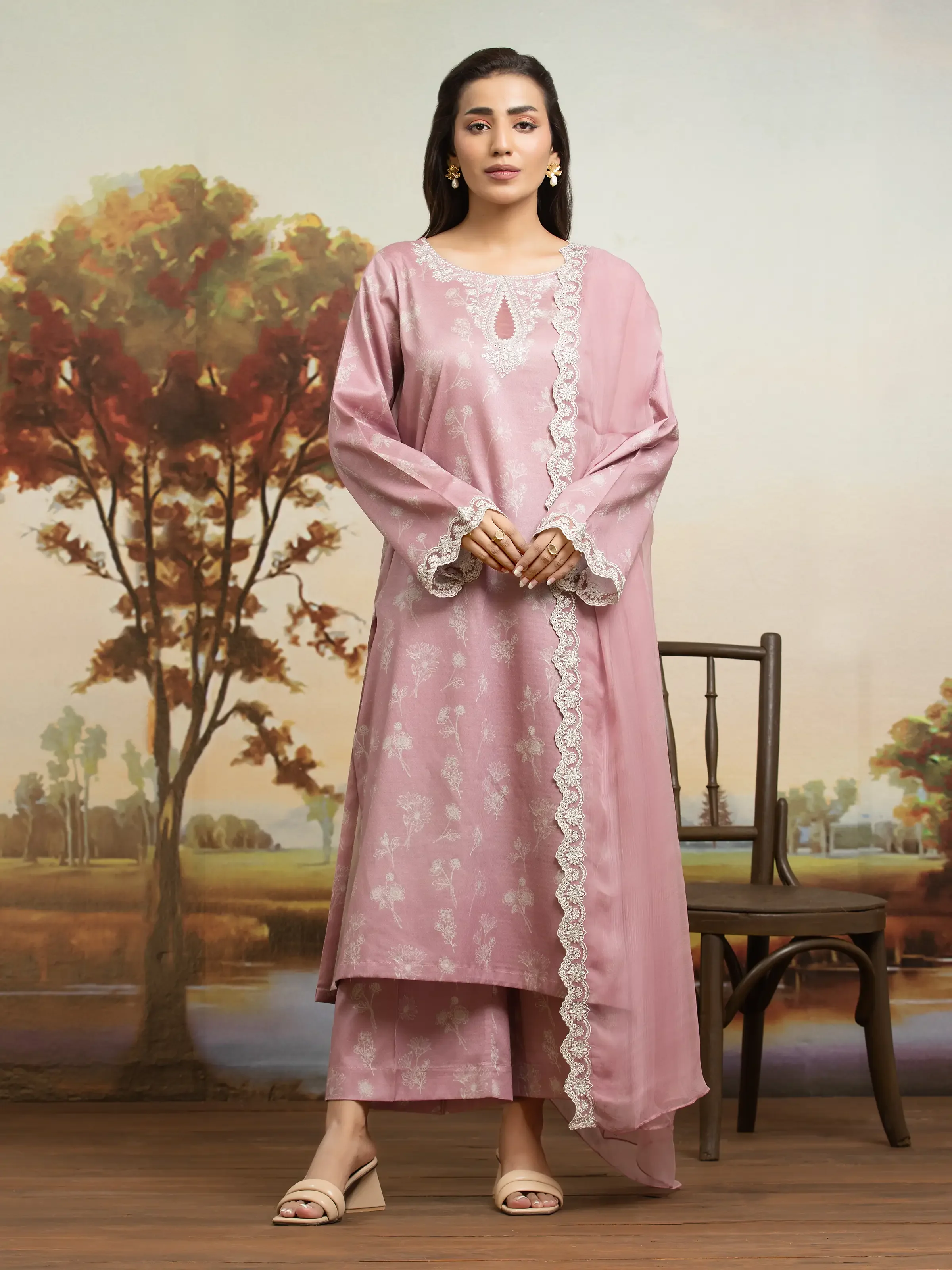 Embroidered Dobby Suit - EWU24V7-30169-3P