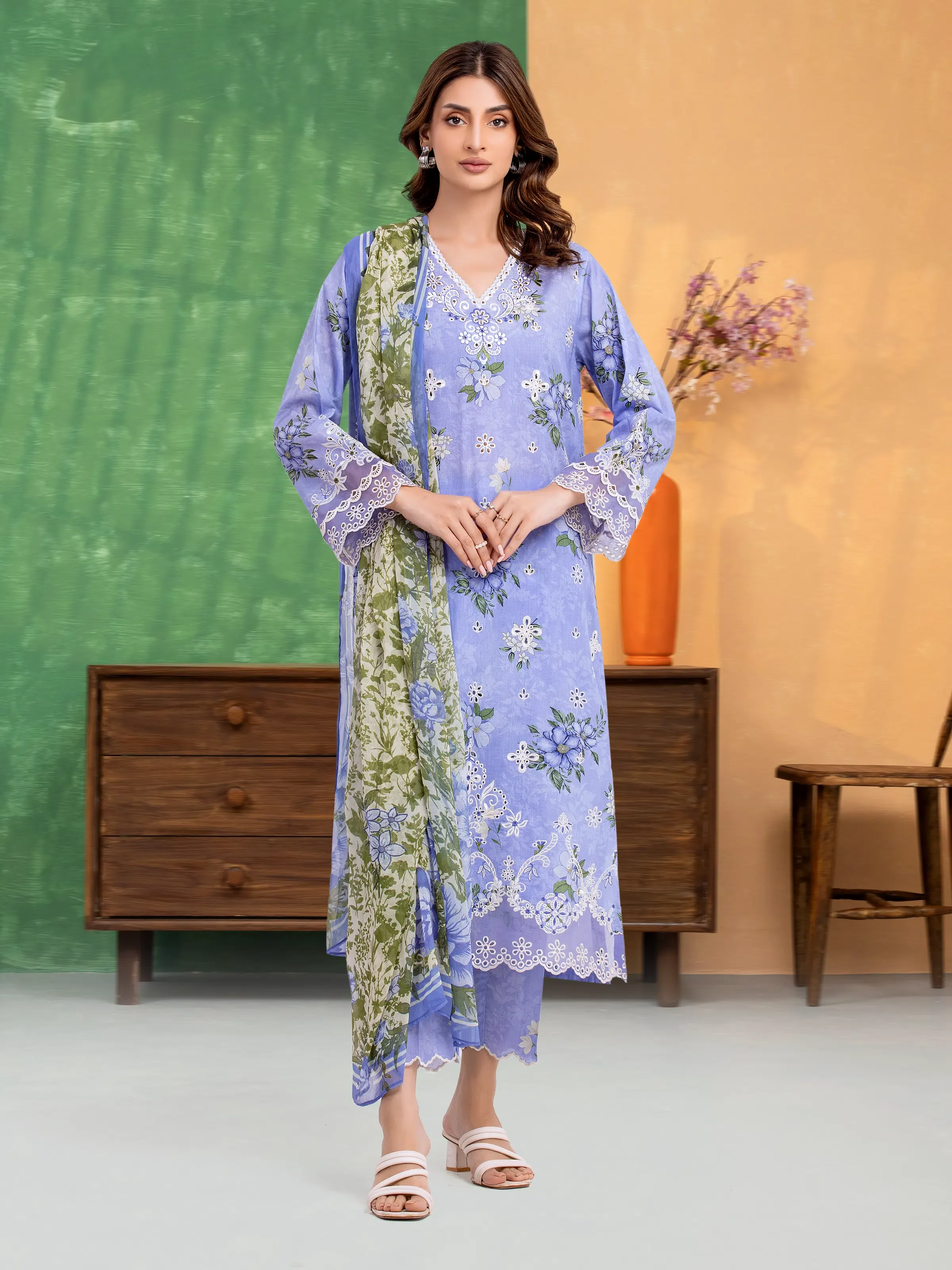 Embroidered Lawn Suit - EWU5V1-31481-3P