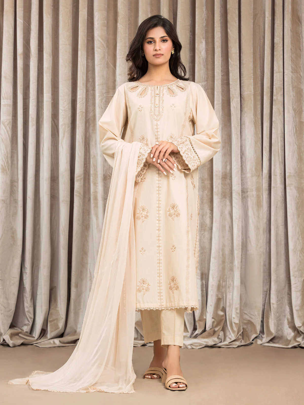 Embroidered Cambric Suit - EWU24V2-28629-3P