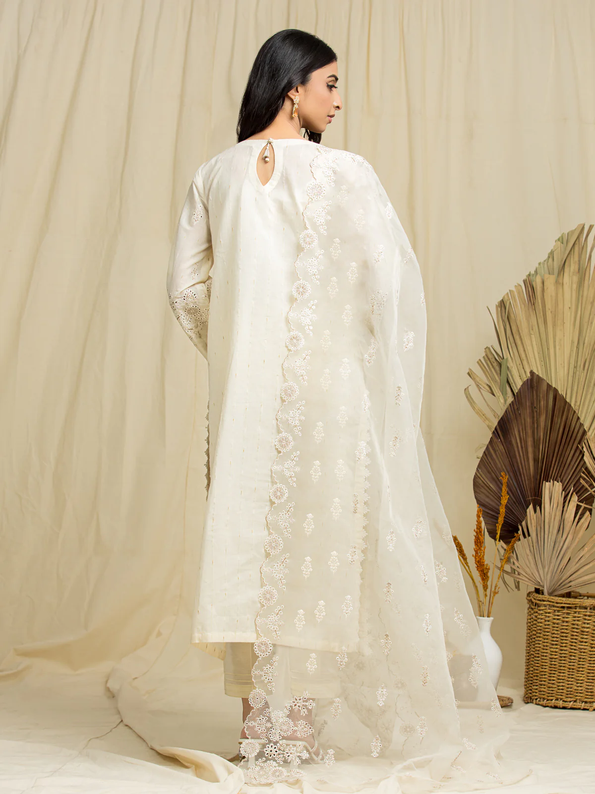 Embroidered Cambric Suit - EWU24V2-28740-3P - Image 4