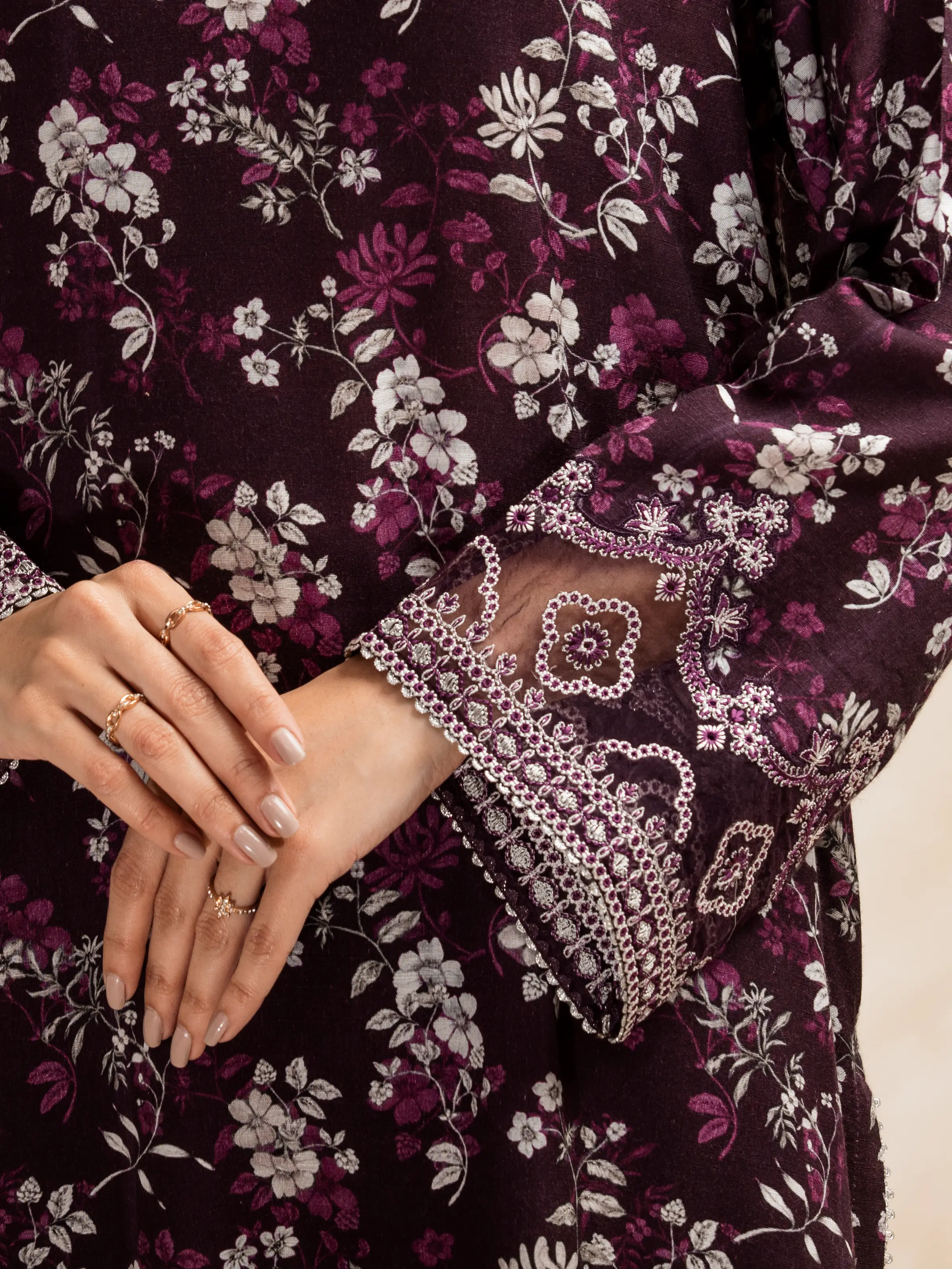 Embroidered Raw Silk Suit - EWU5V16-30223-3P - Image 4