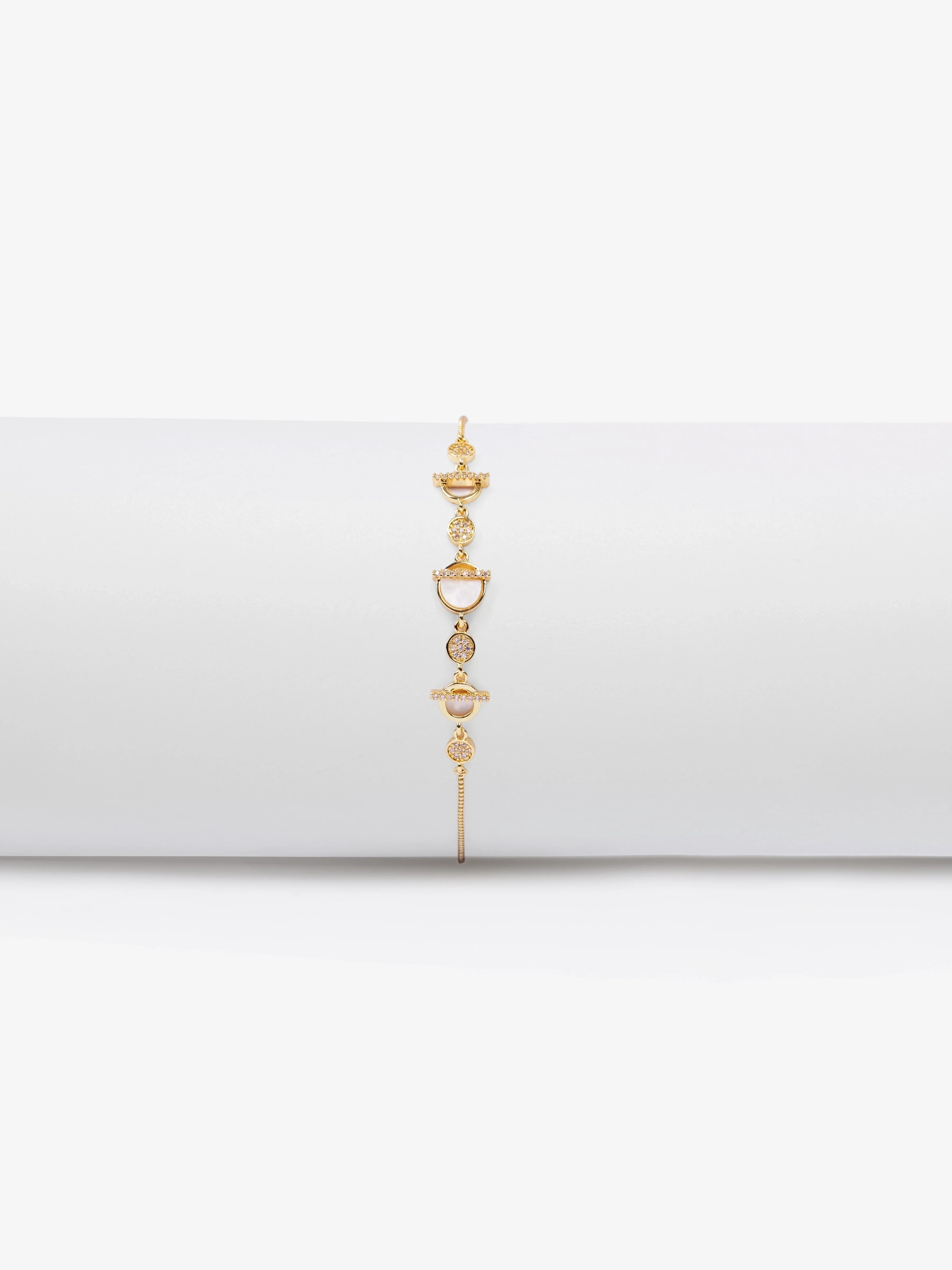 Golden Harmony Bracelet - EAWB5-017