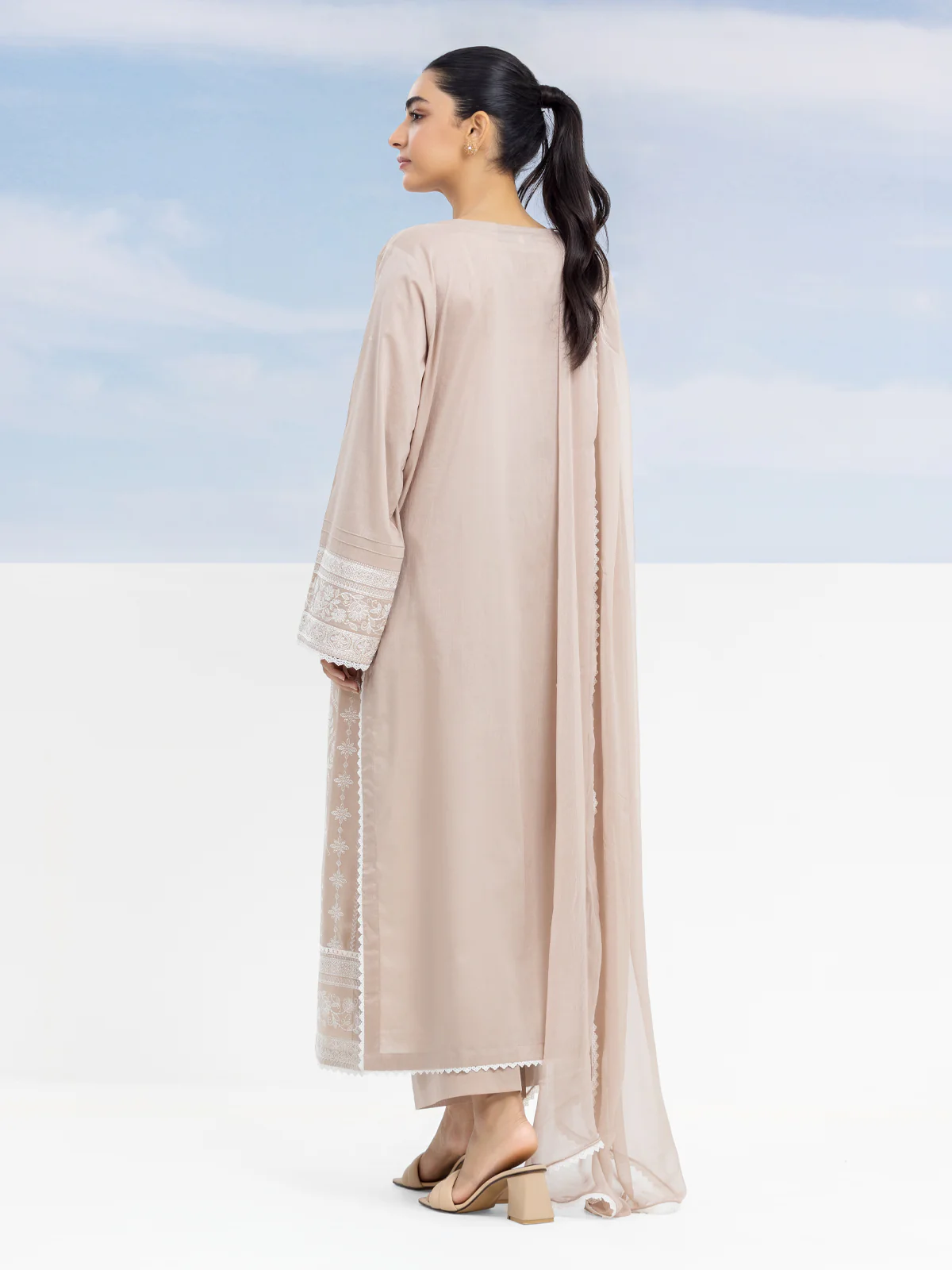 Embroidered Cambric Suit - EWU24V2-30137-3P - Image 4
