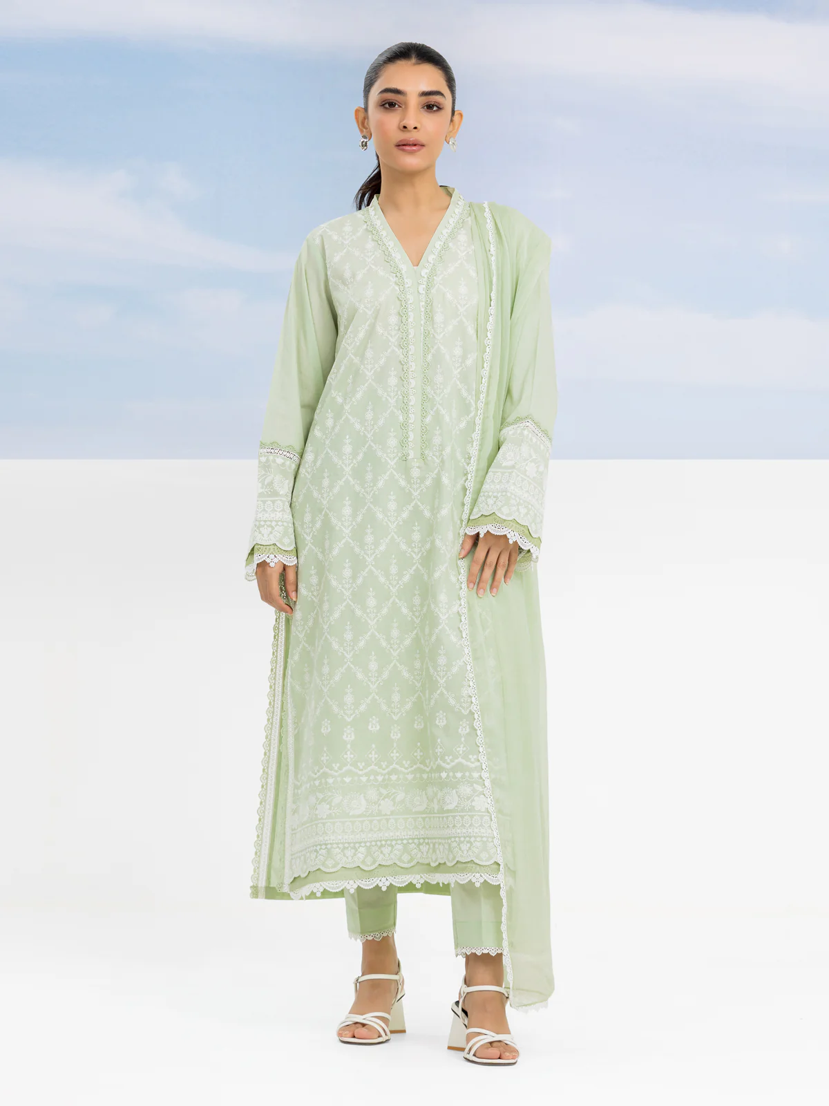 Embroidered Cambric Suit - EWU24V2-30112-3P - Image 2