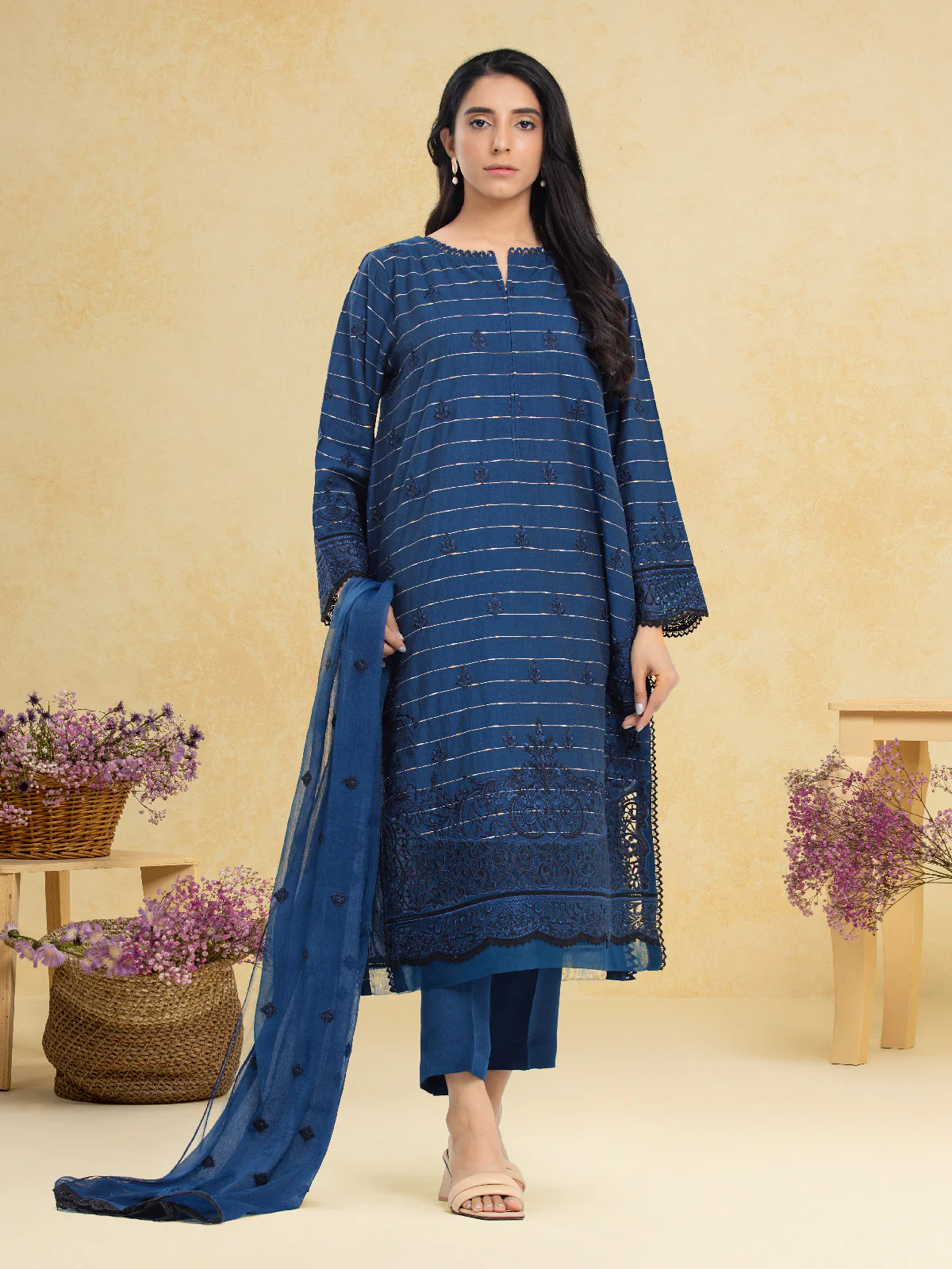 Embroidered Cambric Suit - EWU24V2-30123-3P - Image 6
