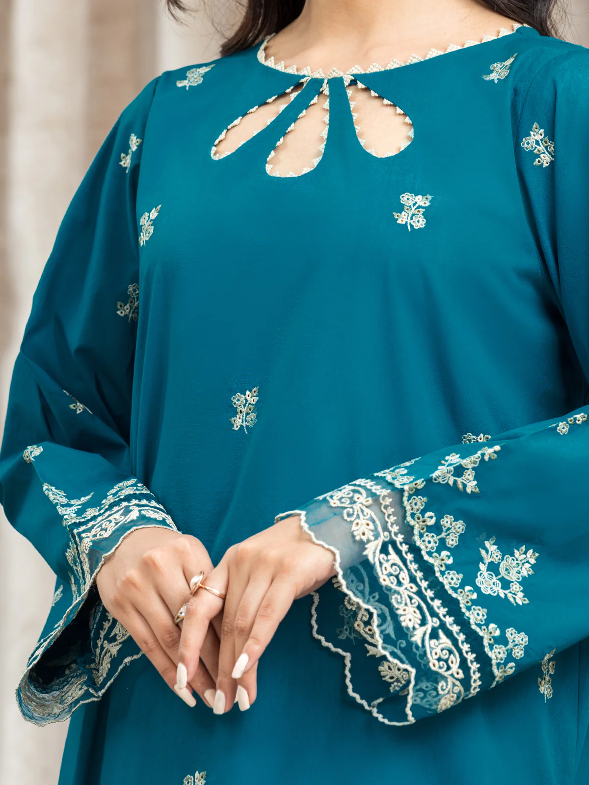 Embroidered Cambric Suit - EWU24V2-30064-3P - Image 5
